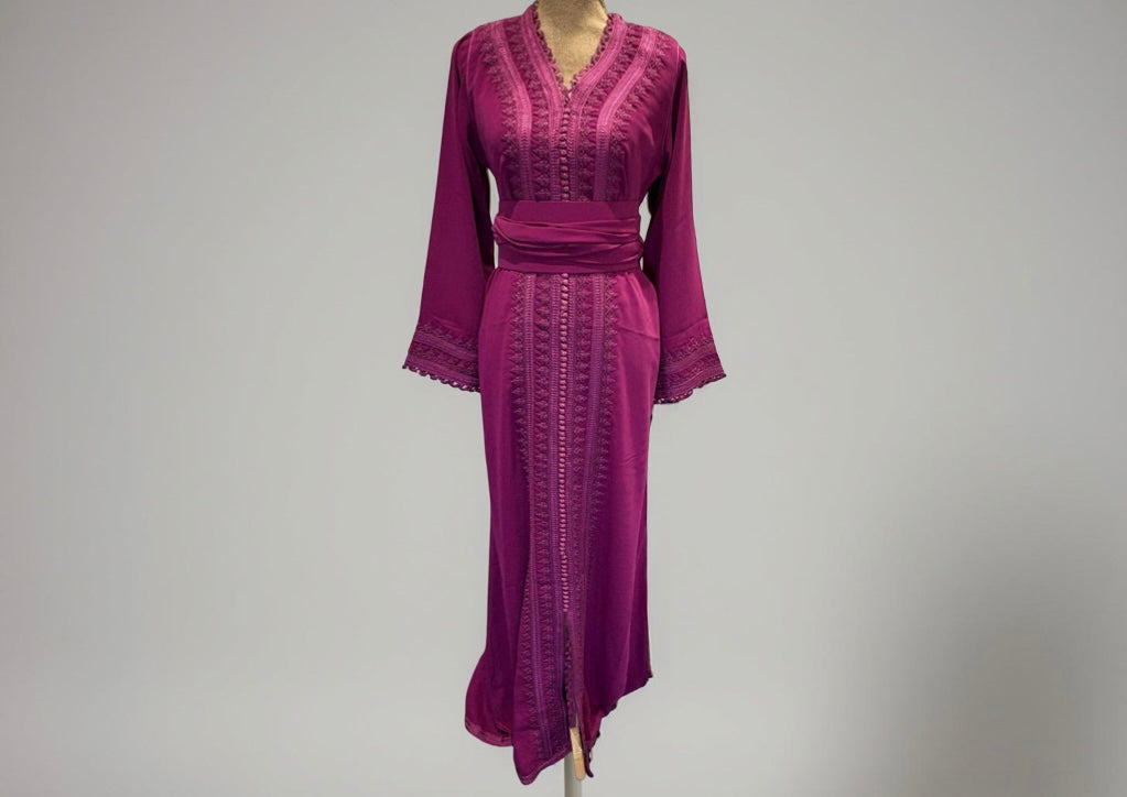 Caftan « Prune Élégance »