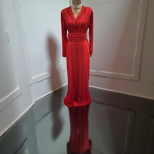 Caftan Rouge Éclat